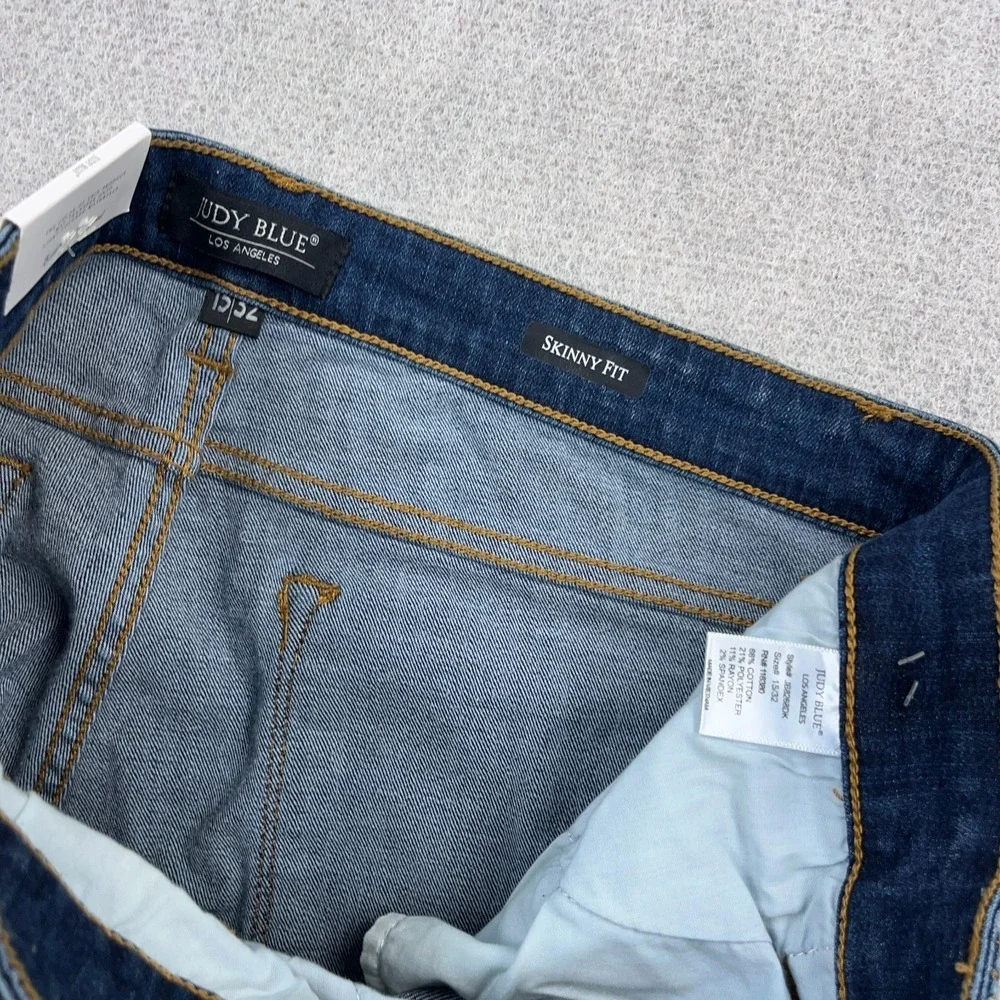 Judy Blue Skinny Jeans Women 15 32 Mid Rise Waist Med Wash Distressed Holes NEW